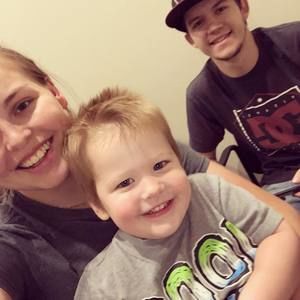 Meet your Posher, Hope